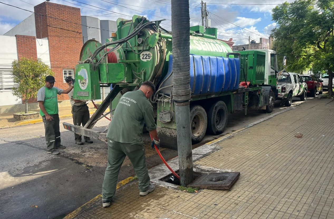 Operativos de limpieza y mantenimiento en la ciudad - Fuerte Barragán